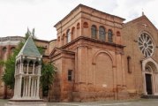 Le reliquie di san Domenico nella basilica a lui dedicata a Bologna